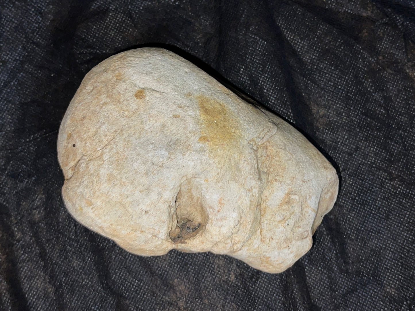 PROP RENTAL ALIEN ROCK SKULL ARTIFACT FANTASY TV FILM