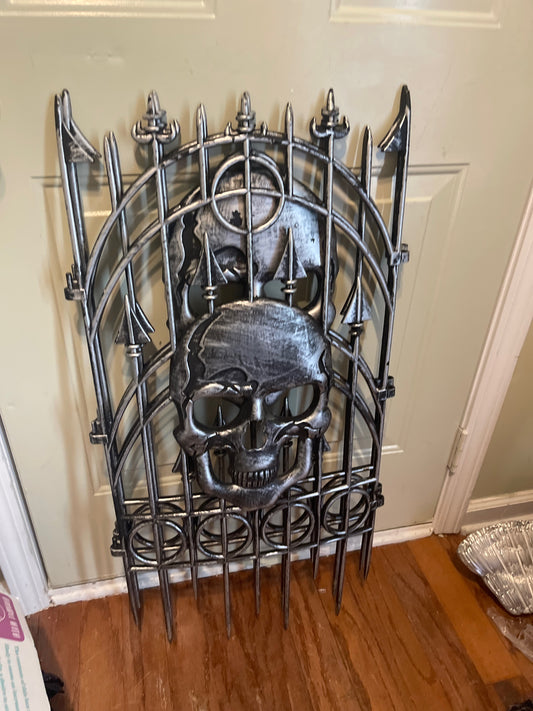 RENTAL HORROR SKULL 💀 GATE HALLOWEEN