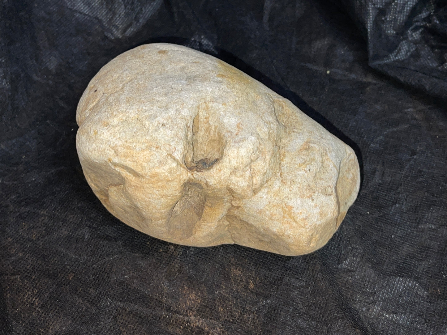 PROP RENTAL ALIEN ROCK SKULL ARTIFACT FANTASY TV FILM