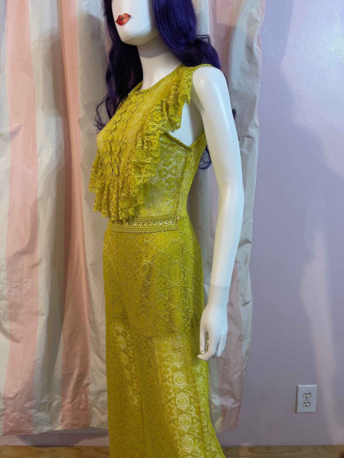 Green Lace Ruffle Pantsuit Body Suit