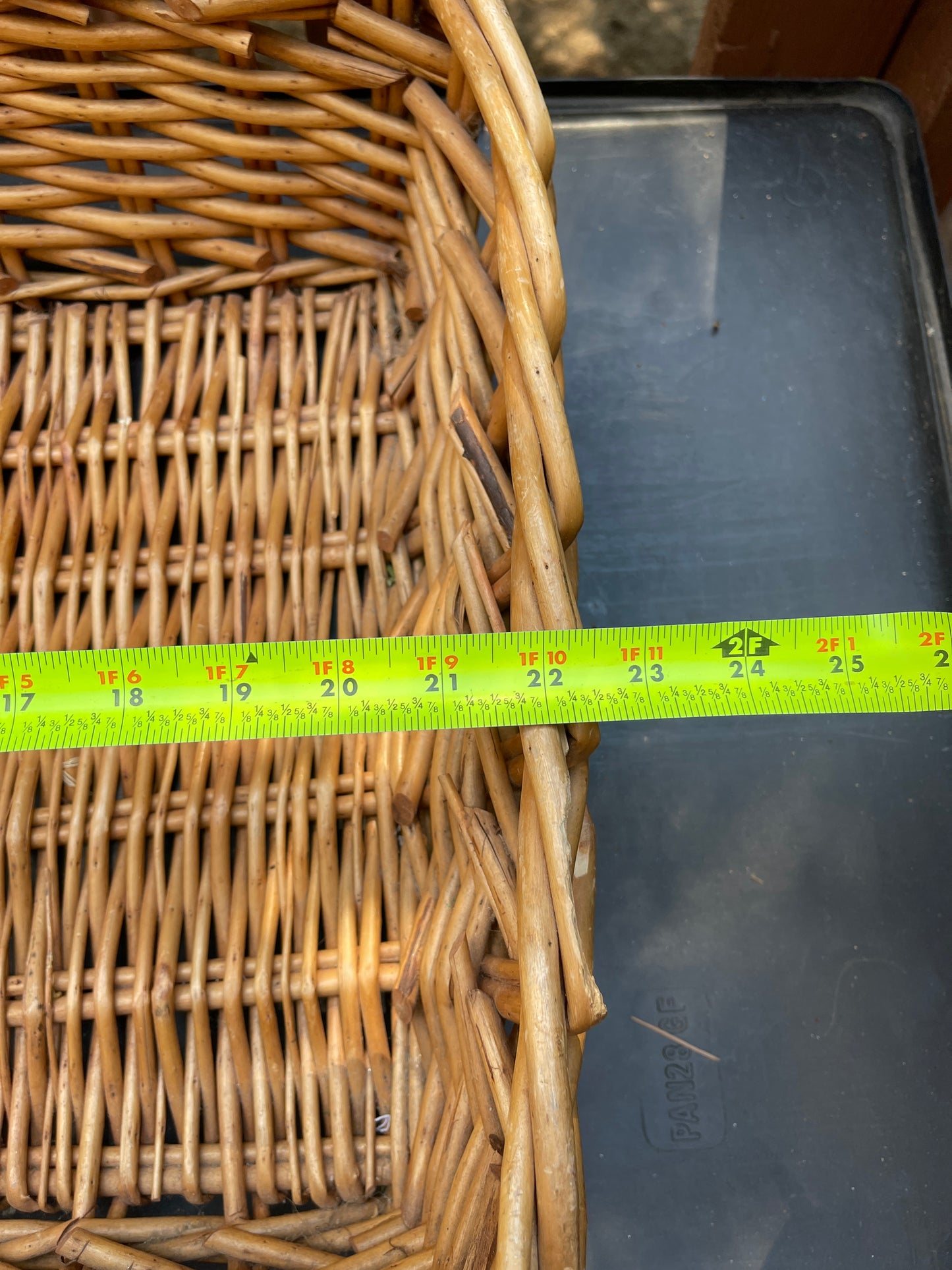RENTAL extra LARGE TAN WICKER WOVEN SQUARE BASKET HANDLE