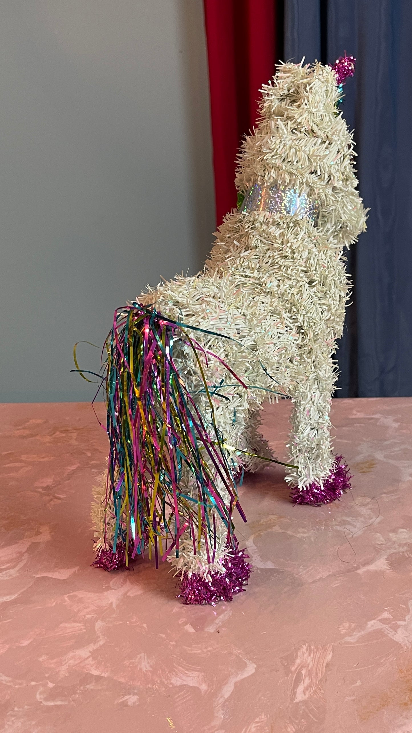 RENTAL UNICORN MINI PIÑATA TINY UNICORN