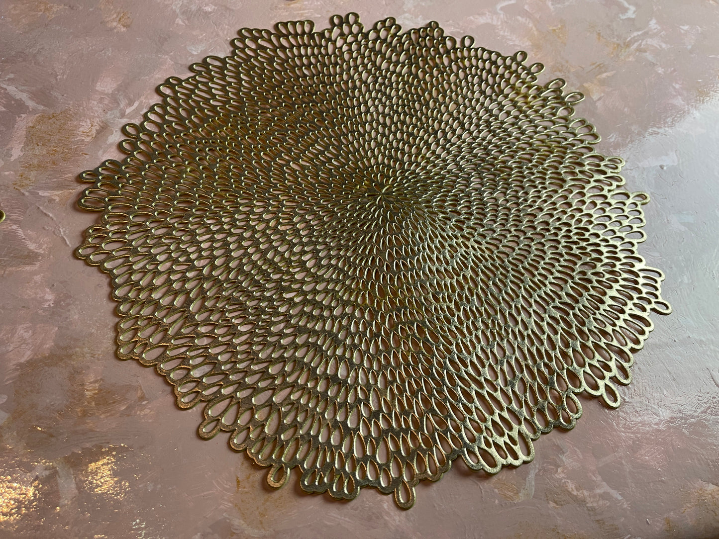 RENTAL TABLE DECOR GOLD LEATHER LACE PLACEMAT