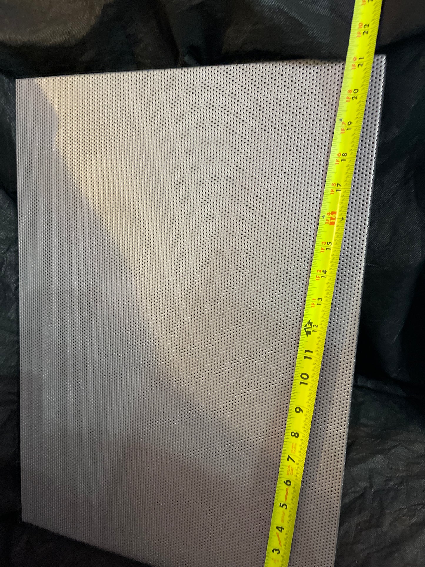 RENTAL MAGNET DISPLAY SILVER WALL ART ACTIVITY