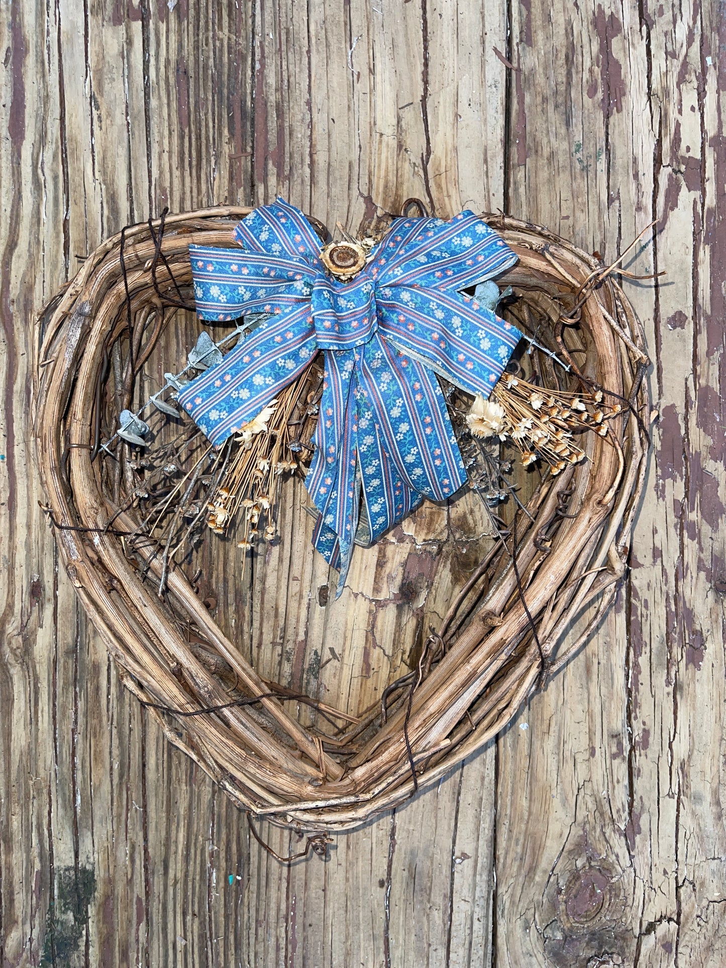 UNITY WREATH RENTAL WOOD BLUE RIBBON