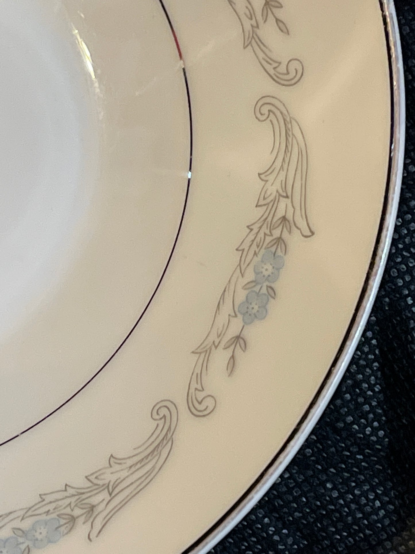 DISHES RENTAL MIKASA Dinner Plates large Serveware