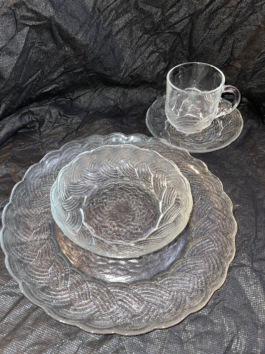 DISHES RENTAL ARCOROC FRANCE GLASS BOWLS SAUCERS Dessert Plates Serveware