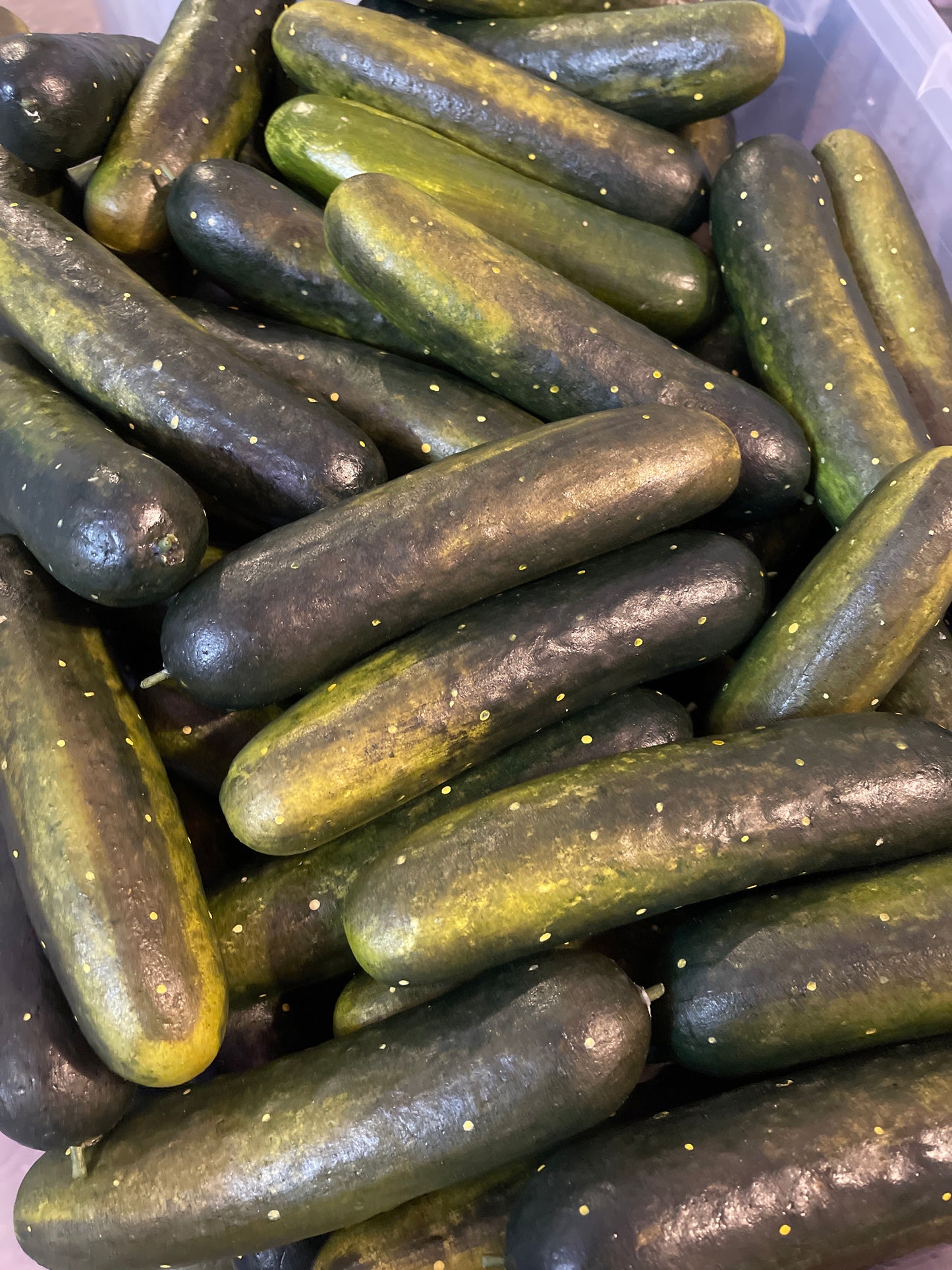 FAUX VEGETABLE RENTAL CUCUMBER GREEN