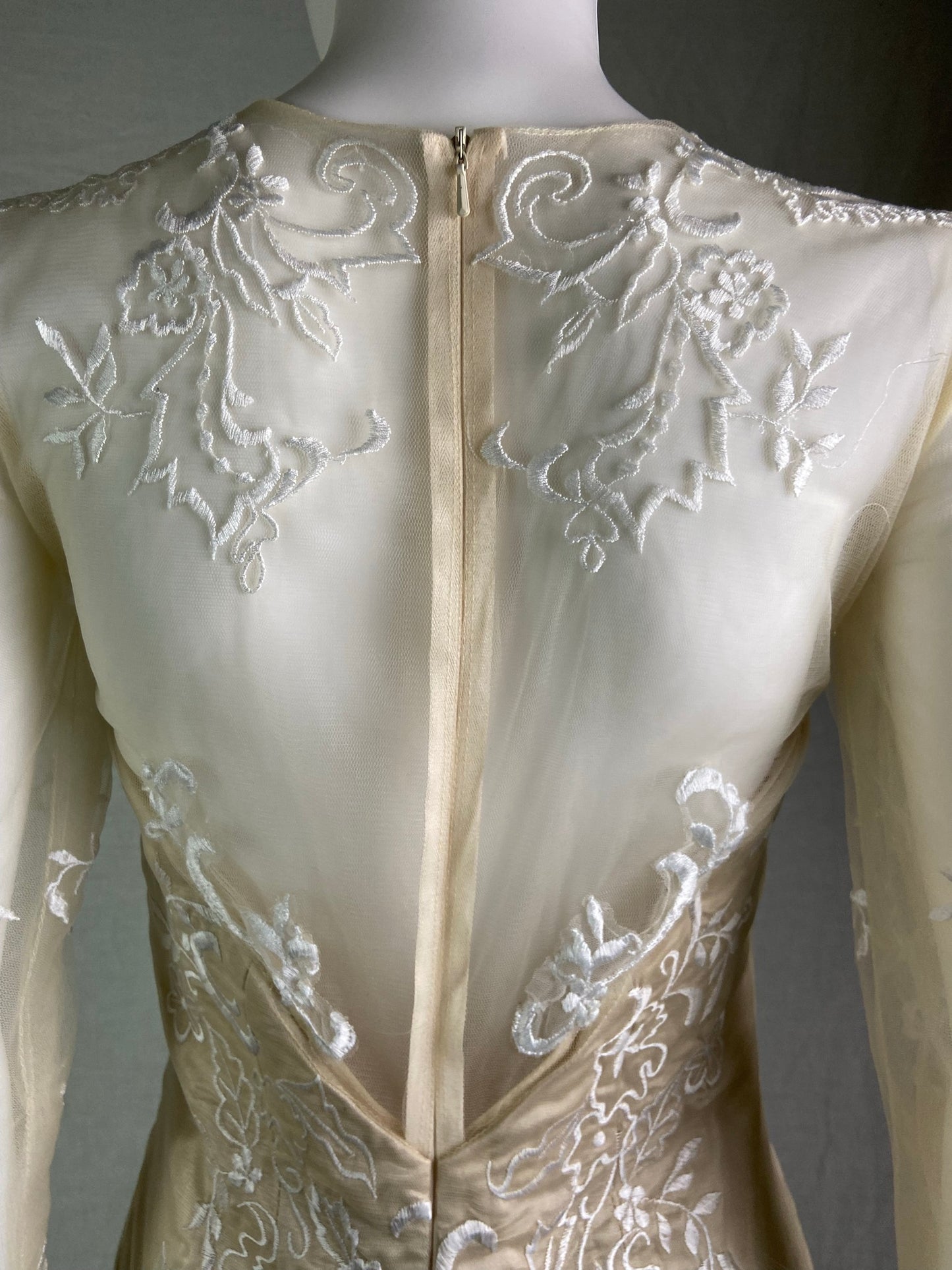 Vtg Champagne Cream Beige Embroidered Sheer Satin Wedding Gown ABBY ESSIE STUDIOS