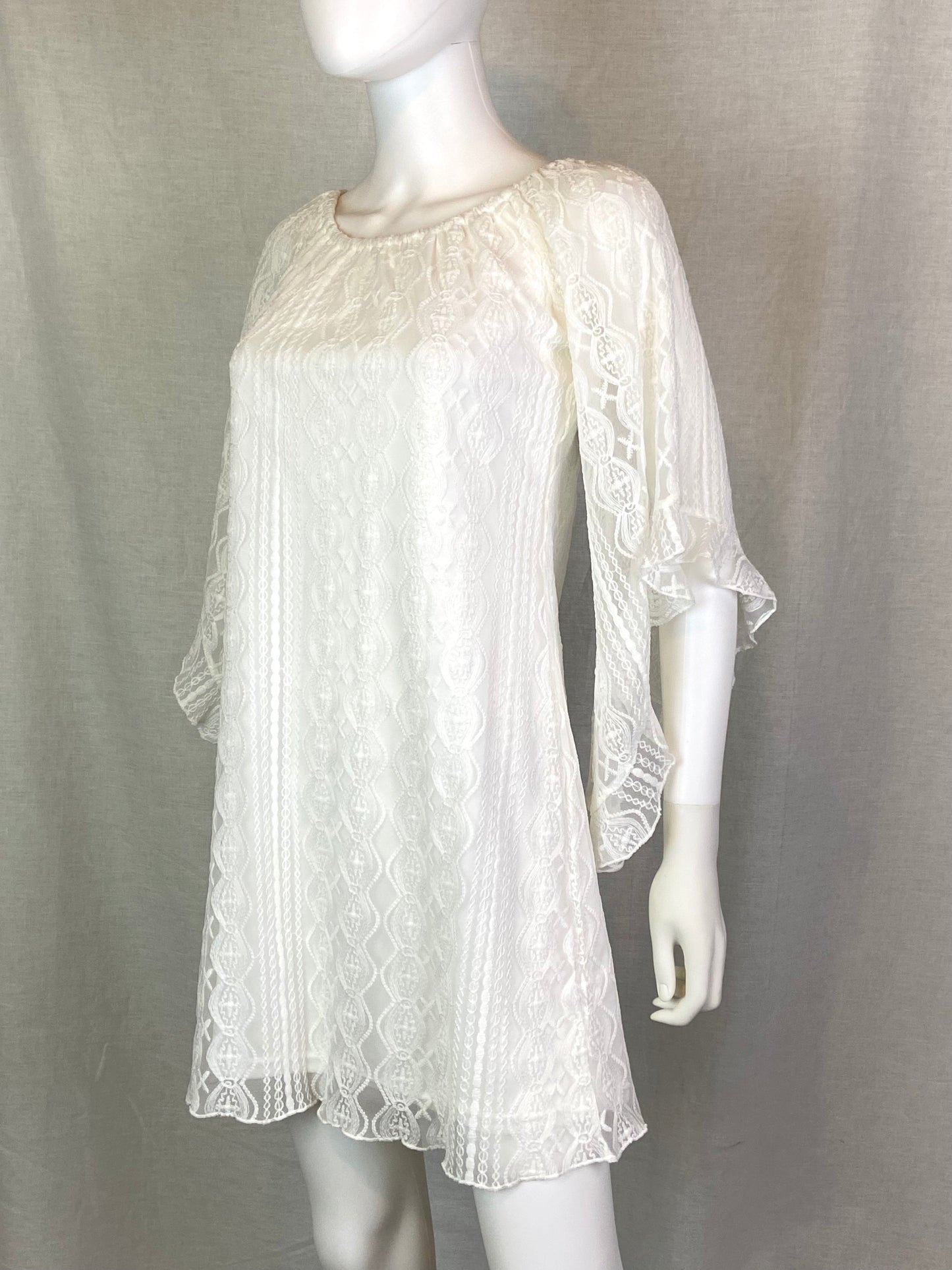 Young Threads White Lace Dress Small ABBY ESSIE STUDIOS