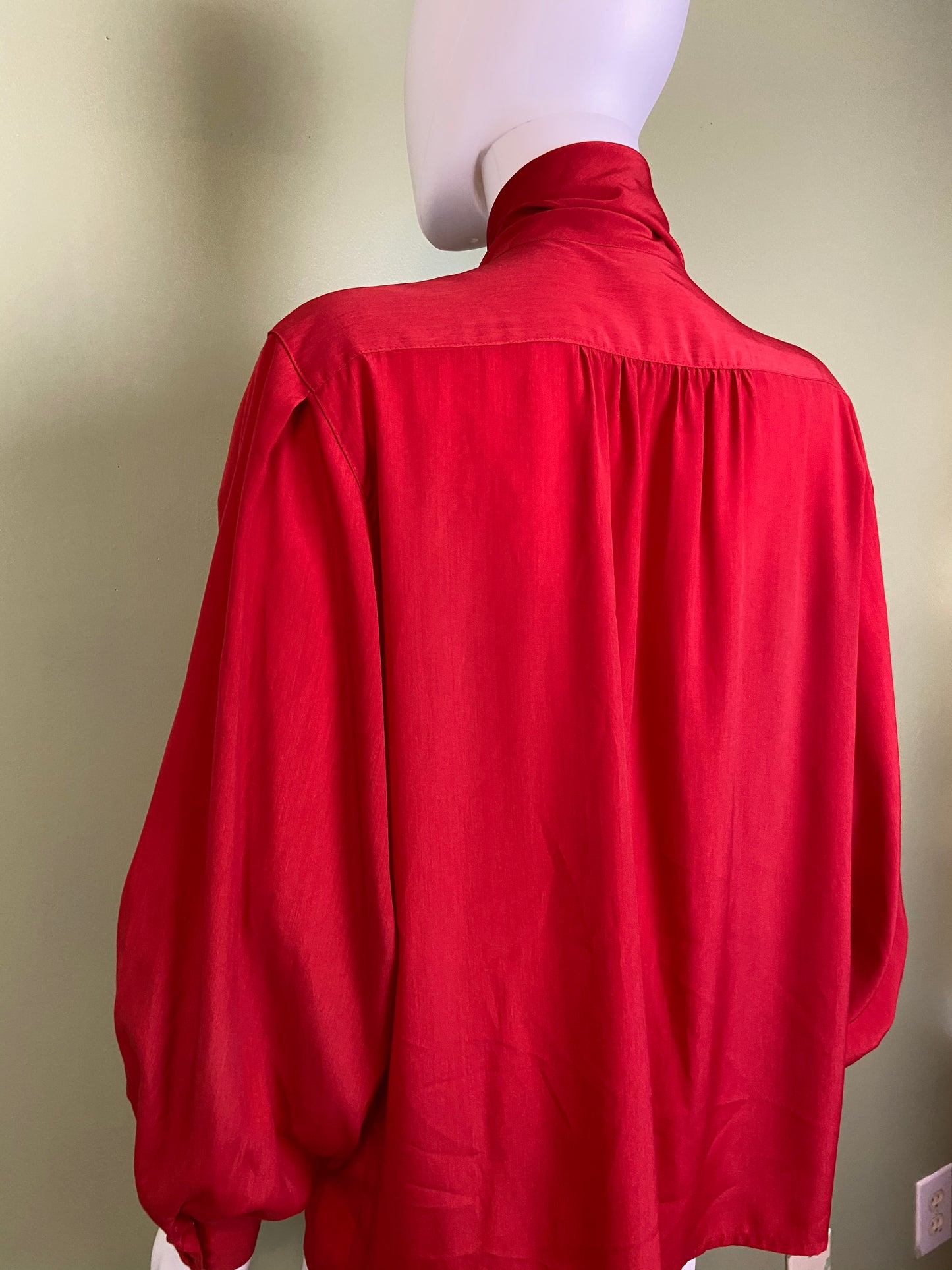 Vintage Red Kitten Bow Silky Blouson Sleeve Career Cocktail