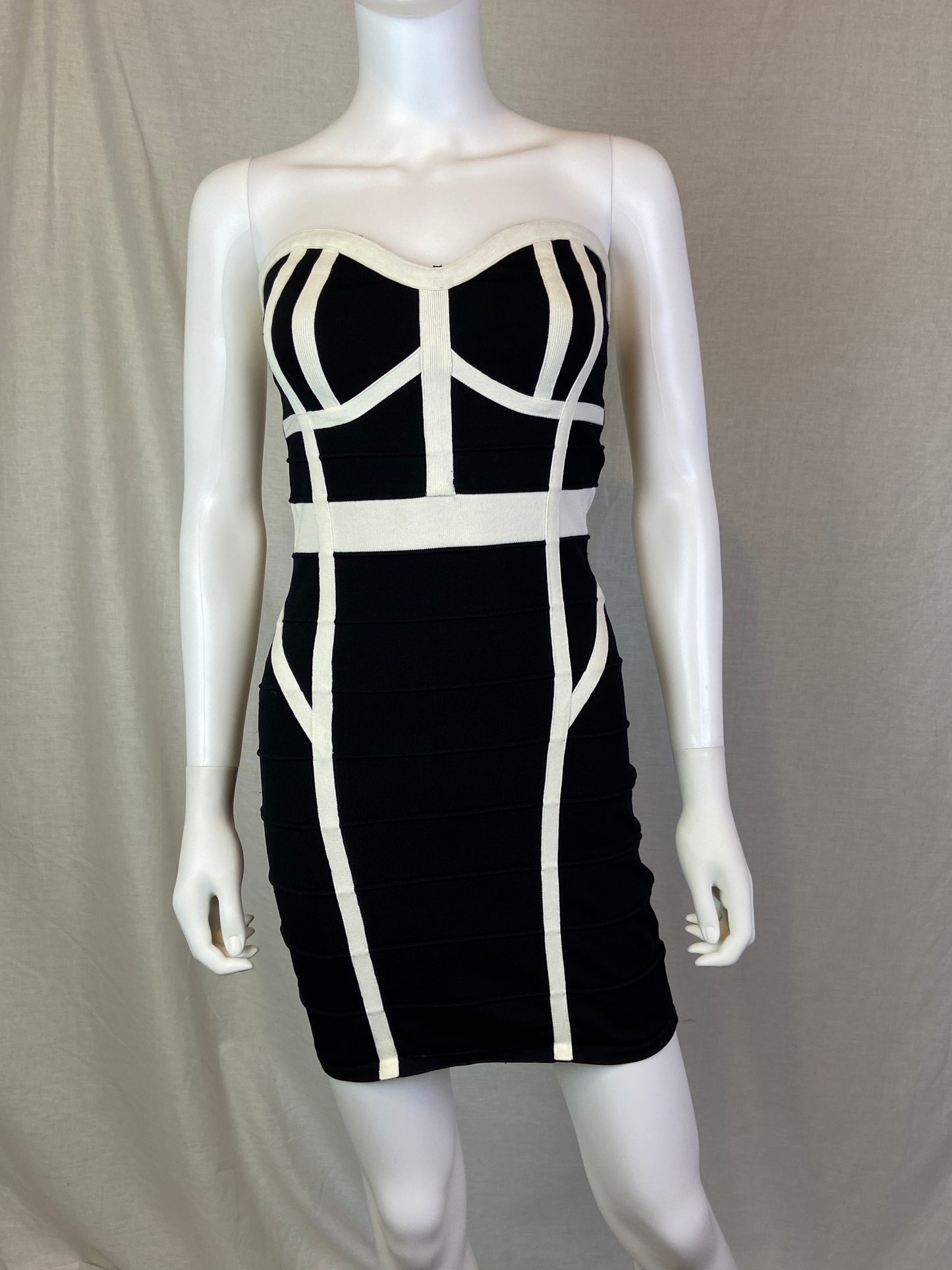 Forever 21 Black White Stretch Cocktail Bandage Mini Dress ABBY ESSIE STUDIOS