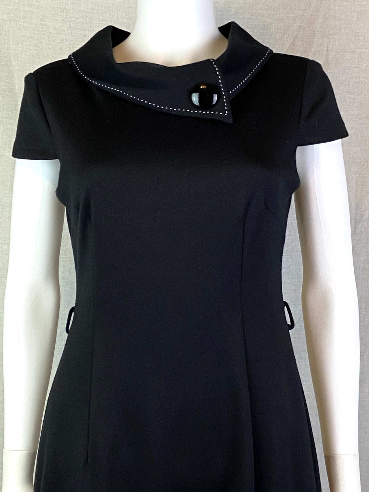 London Times Black Retro 60s Style Wool Sheath Dress ABBY ESSIE STUDIOS