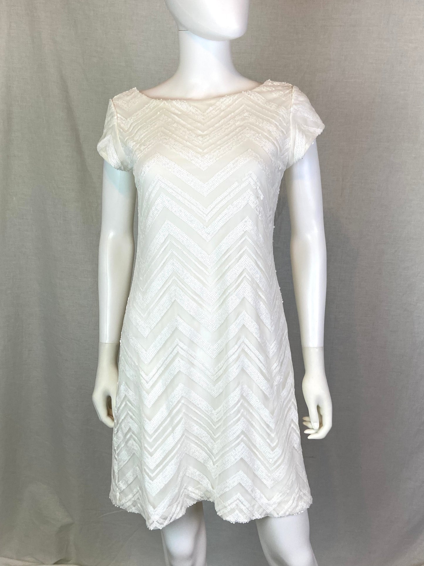 White House Black Market White Sequin Shift Dress Small ABBY ESSIE STUDIOS