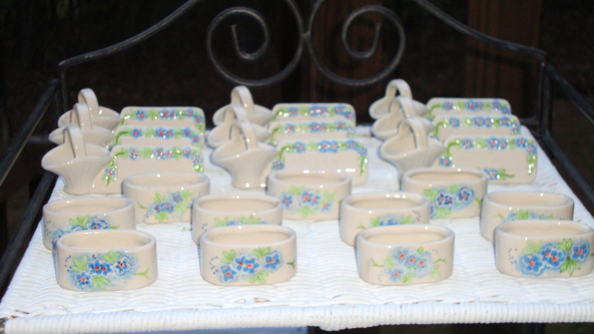Vintage Hand painted Blue Cream Ceramic Napkin Rings & Place Holders Abby Essie