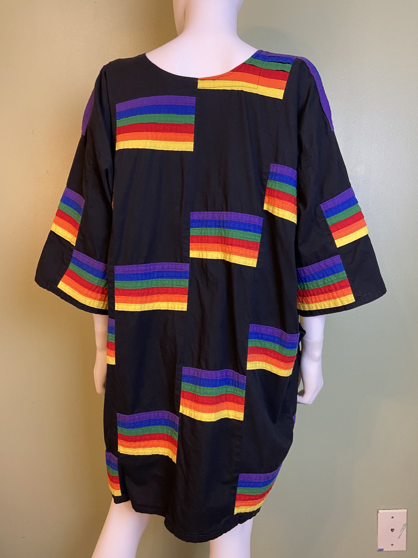 Vintage Exotic African Rainbow Black Kaftan Daishiki Abby Essie