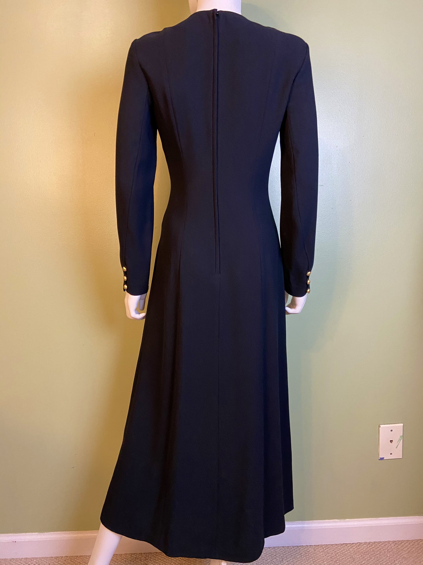 Nwot Kenar Ann Tjian Long Black Crepe Sheath Dress