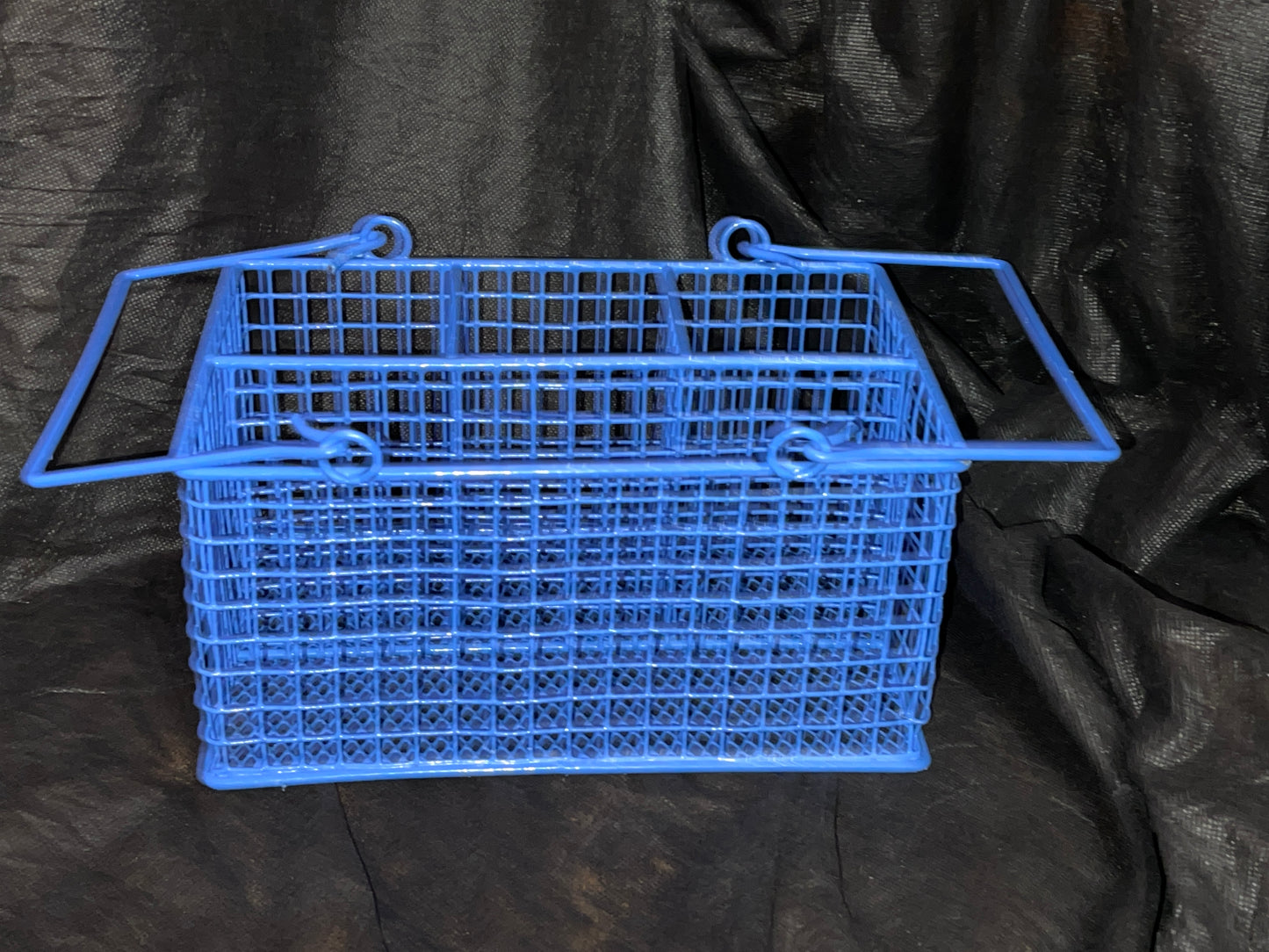 SERVEWARE RENTAL BLUE WIRE BASKET HANDLES METAL