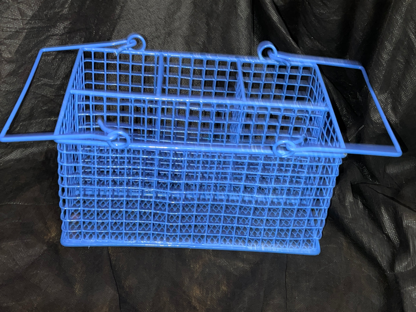 SERVEWARE RENTAL BLUE WIRE BASKET HANDLES METAL