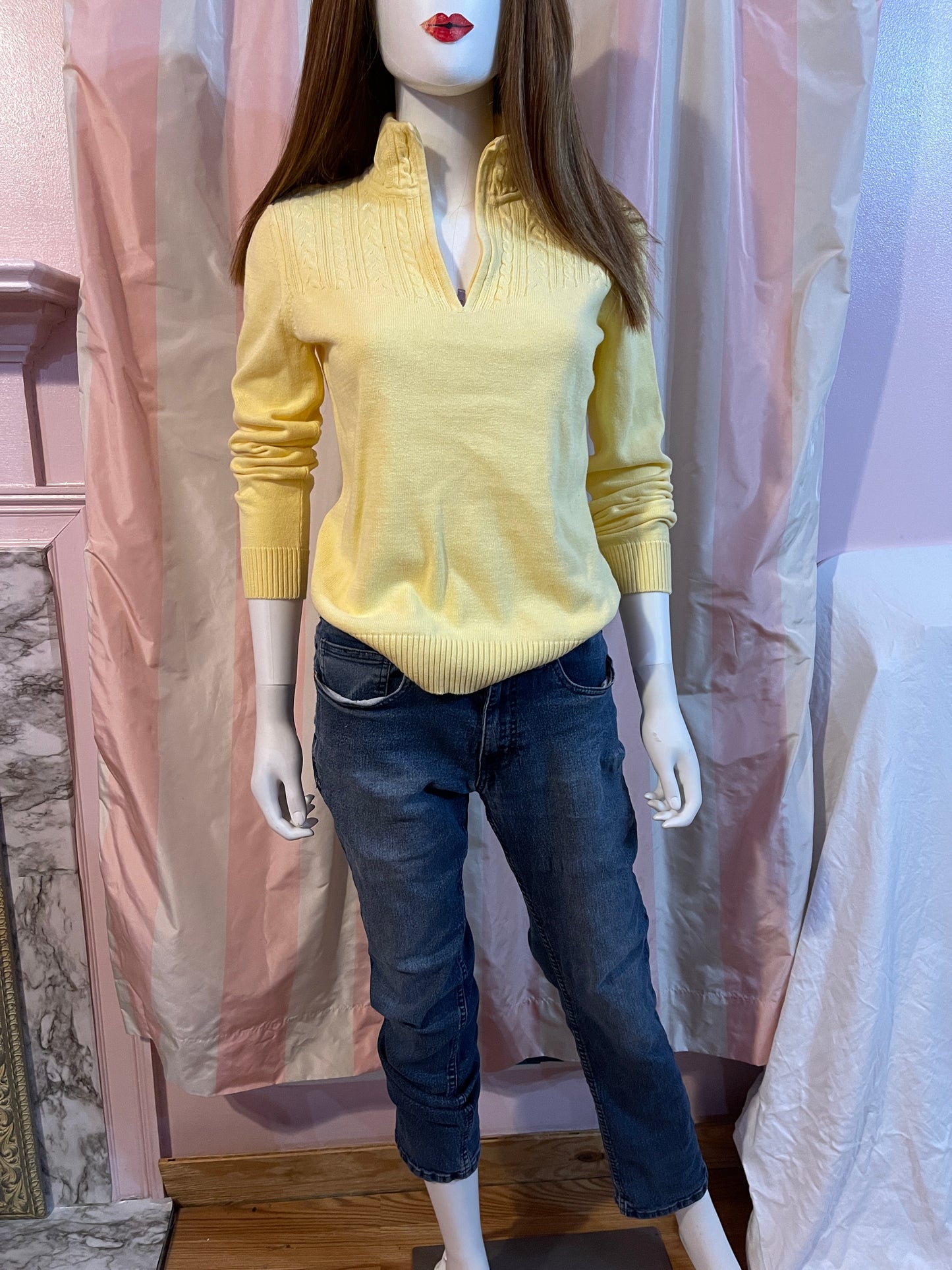Yellow cotton sweater zip front
