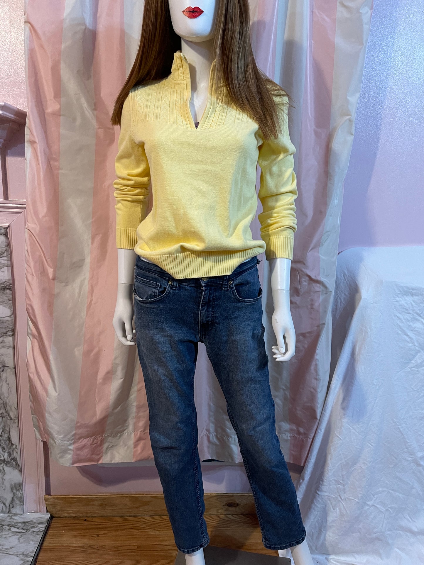 Yellow cotton sweater zip front