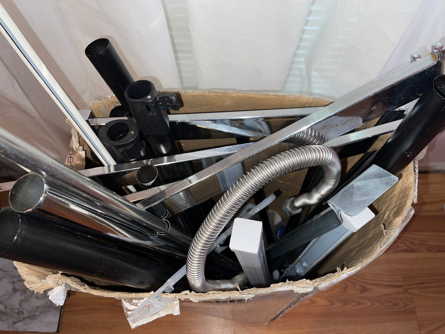 BUY NOW LOT OF METAL PIECES CLOTHING RACK PIPE