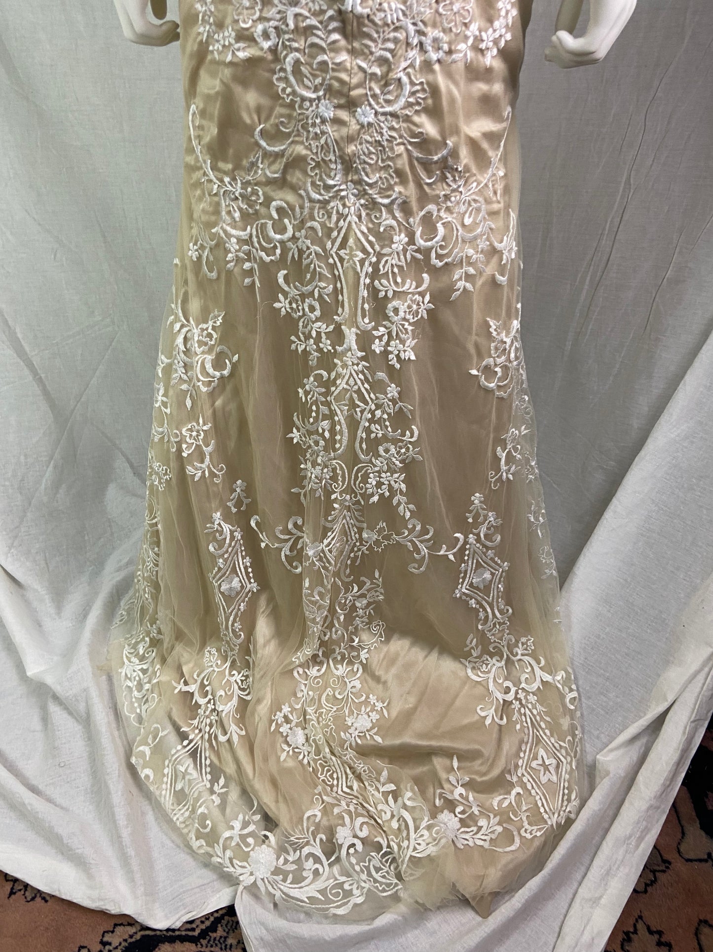 Vtg Champagne Cream Beige Embroidered Sheer Satin Wedding Gown ABBY ESSIE STUDIOS