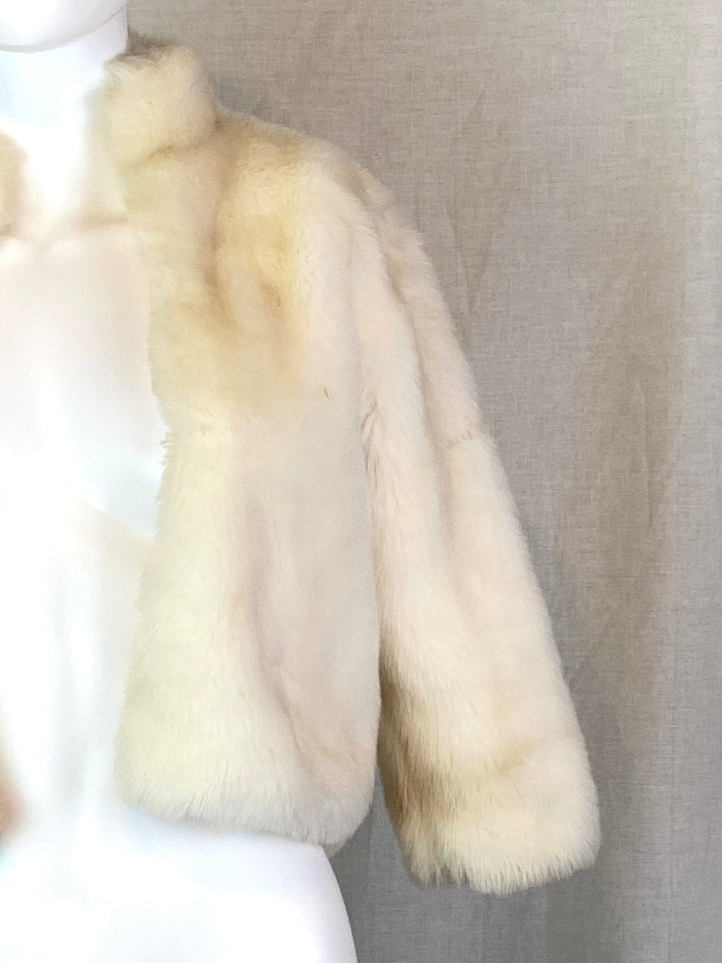Girls White Faux Fur Coat 5-6yrs Small