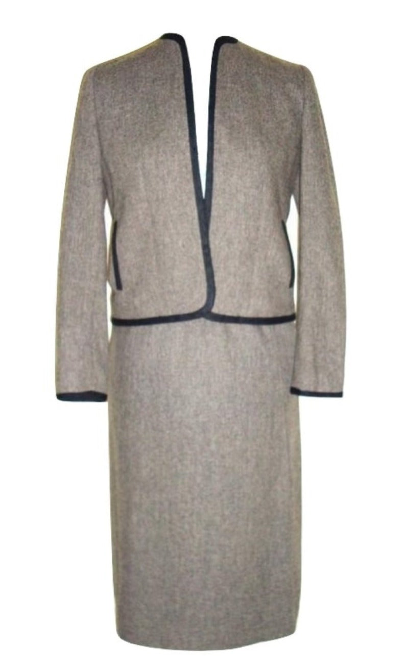 Vintage Evan Picone Saks 5th Avenue Gray Wool Skirt Suit