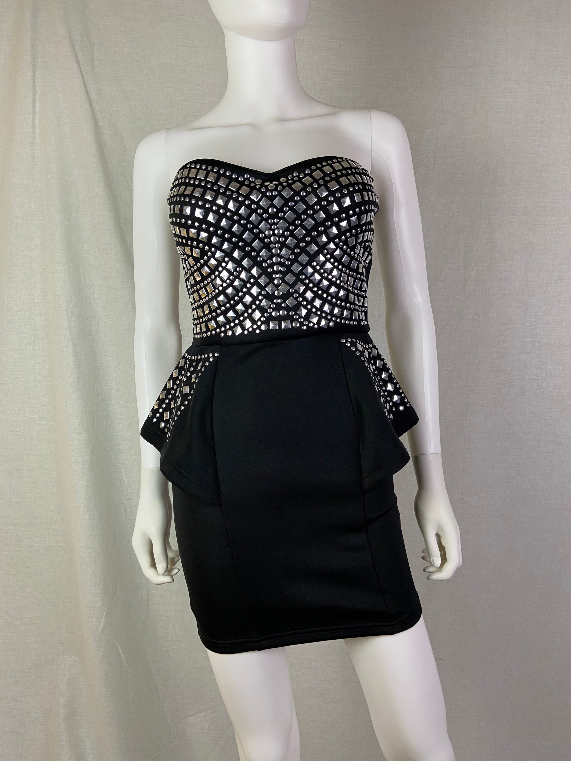 BEBE Black Silver Studded Peplum Cocktail Mjni Dress ABBY ESSIE STUDIOS