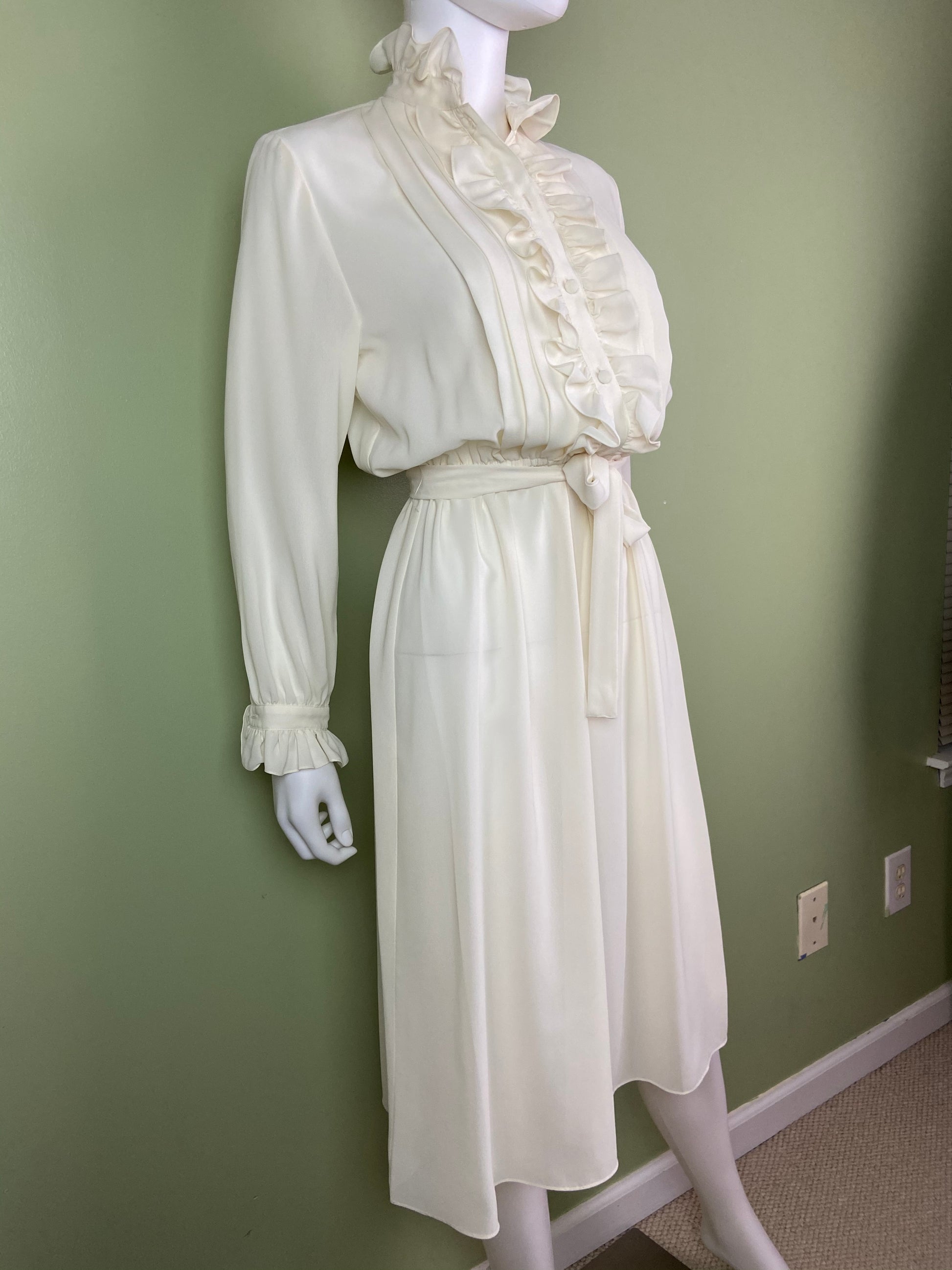 Vintage Astor One White Sheer Ruffle Pleated Fluid Disco Dress Abby Essie