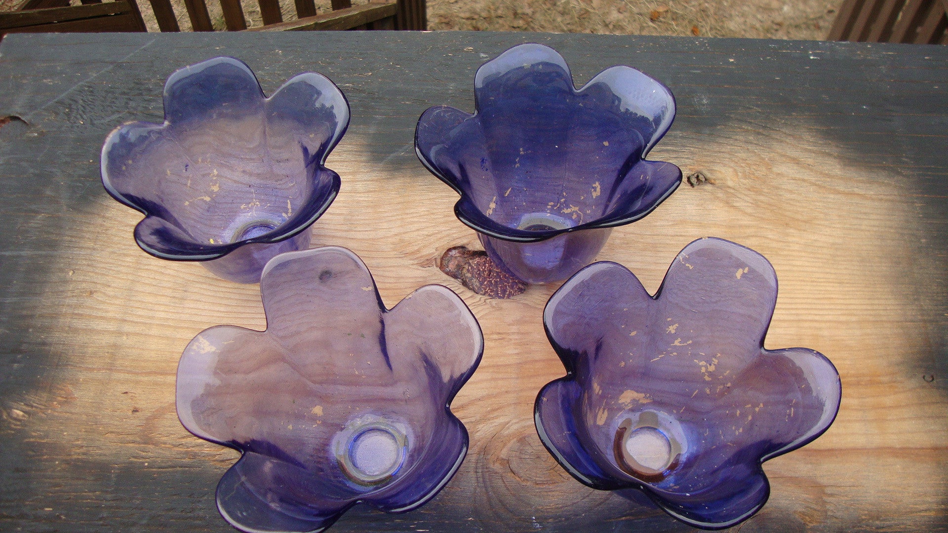 FOUR VINTAGE ART DECO BLUE FLORAL GLASS CHANDELIER LIGHT COVERS NO HOLES Abby Essie