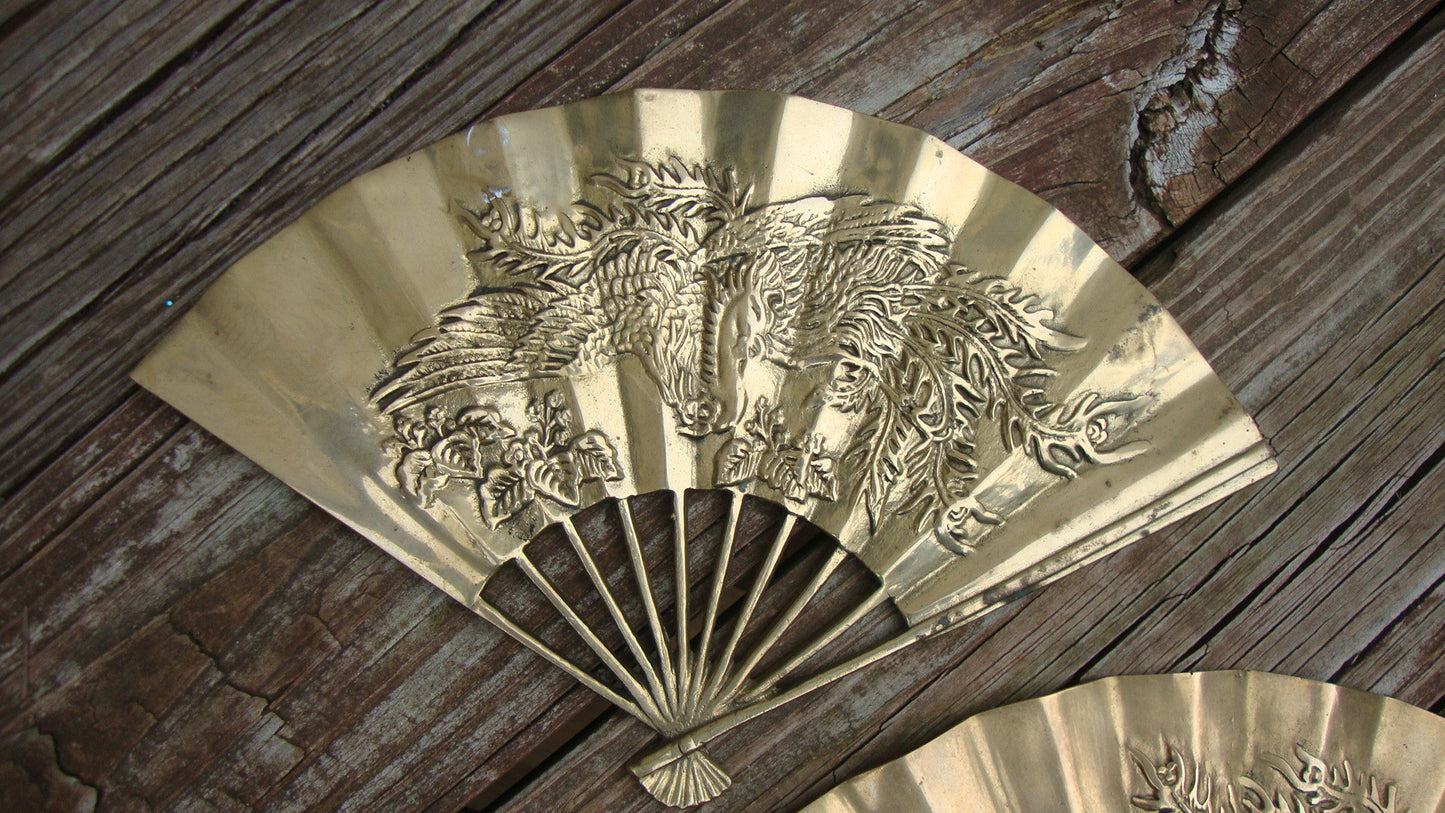 PAIR OF 2 VINTAGE FENG SHUI CHINESE BRASS DRAGON FANS SOLID BRASS