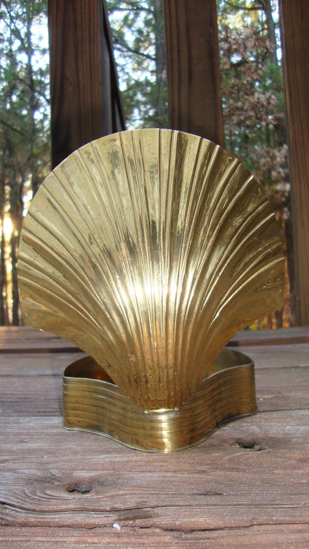 [SOLD] VINTAGE ANTIQUE BRASS SEASHELL CANDY DISH KEEPSAKE SCULPTURE HOLDER