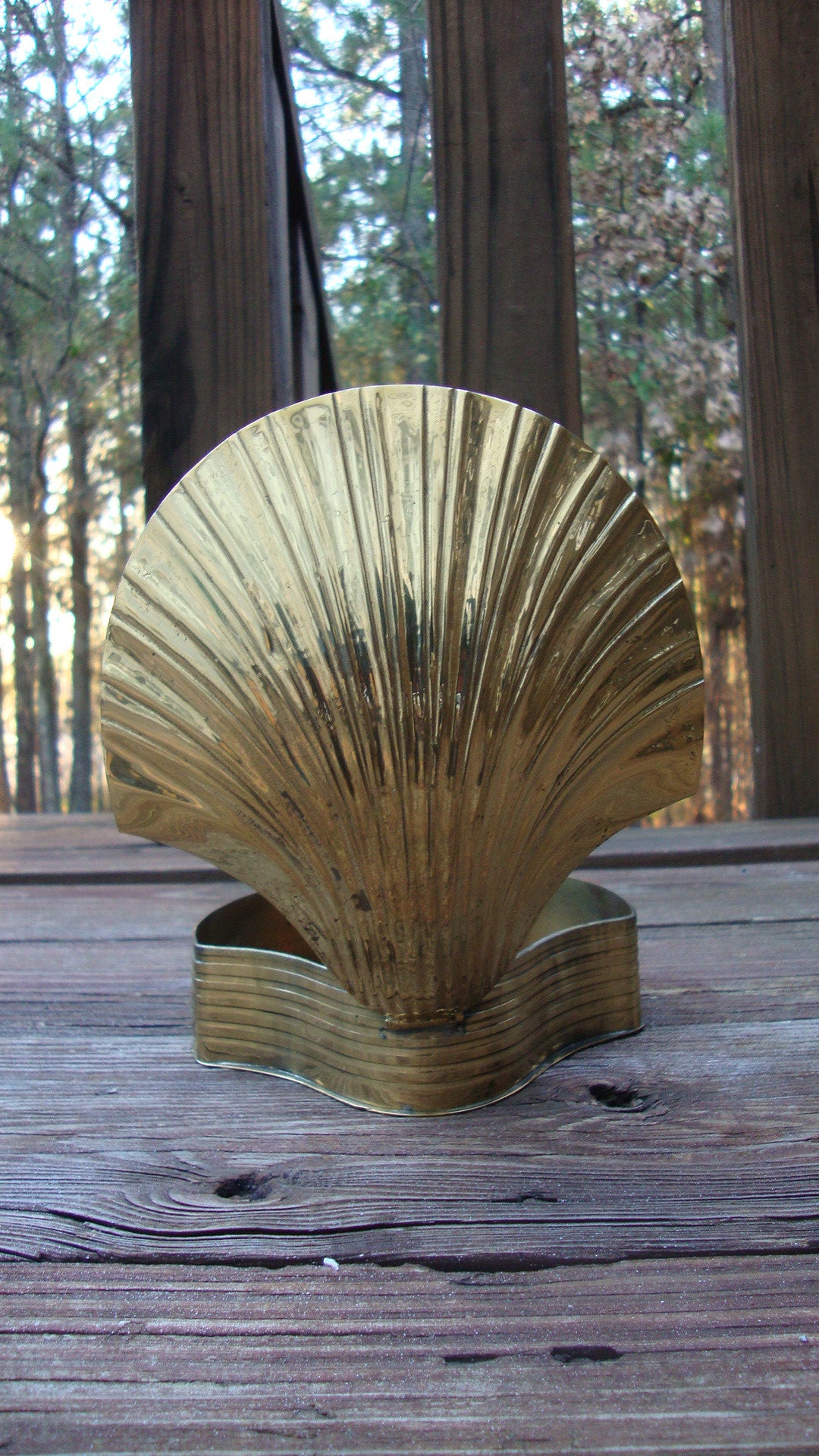 [SOLD] VINTAGE ANTIQUE BRASS SEASHELL CANDY DISH KEEPSAKE SCULPTURE HOLDER