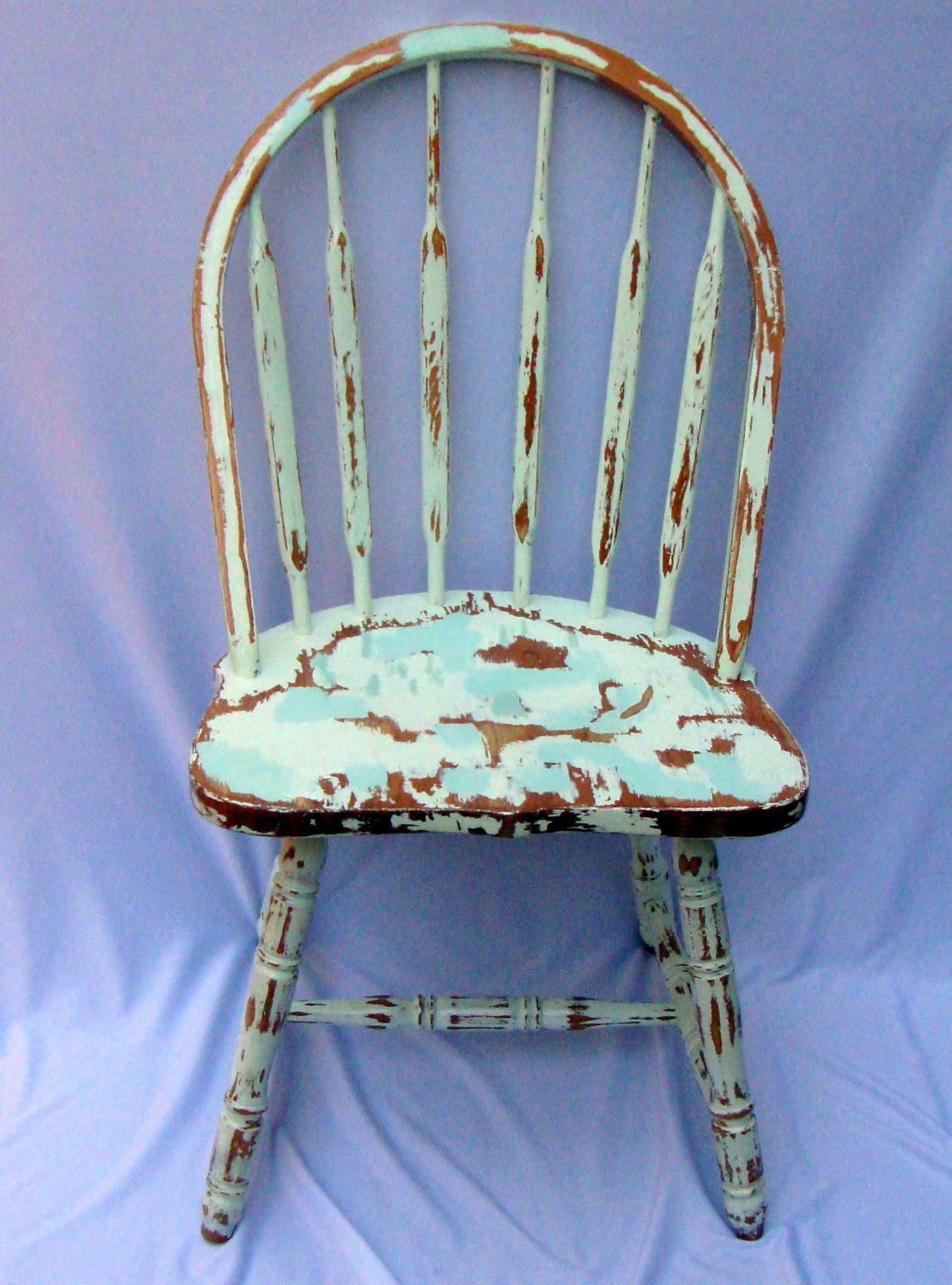 Vintage Cottage Distressed Farmhouse Windsor Chairs