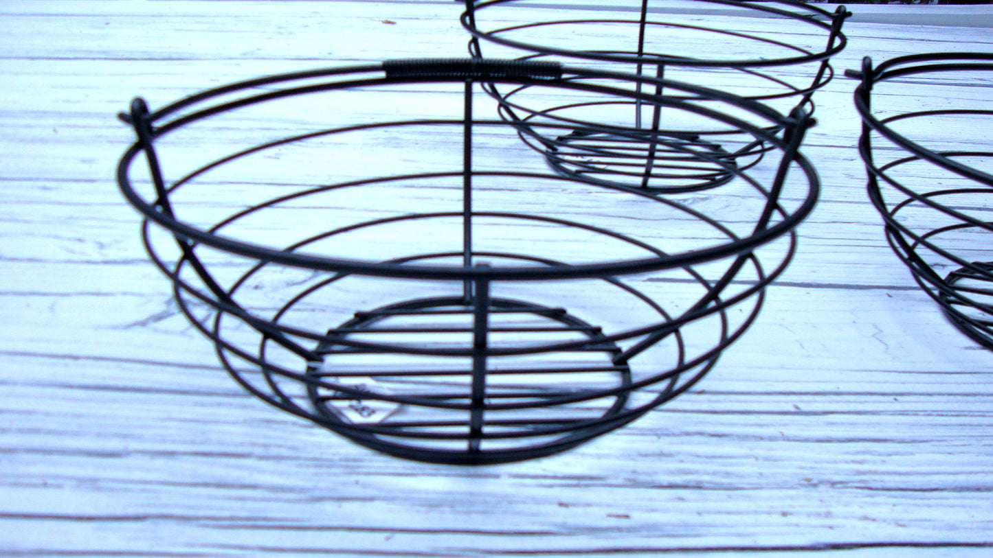 [SOLD] VTG FRENCH COUNTRY BLACK WROUGHT IRON HANGING BASKETS 3