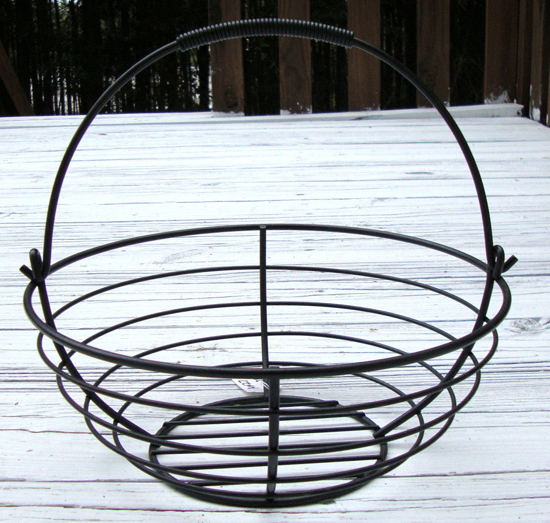 [SOLD] VTG FRENCH COUNTRY BLACK WROUGHT IRON HANGING BASKETS 3