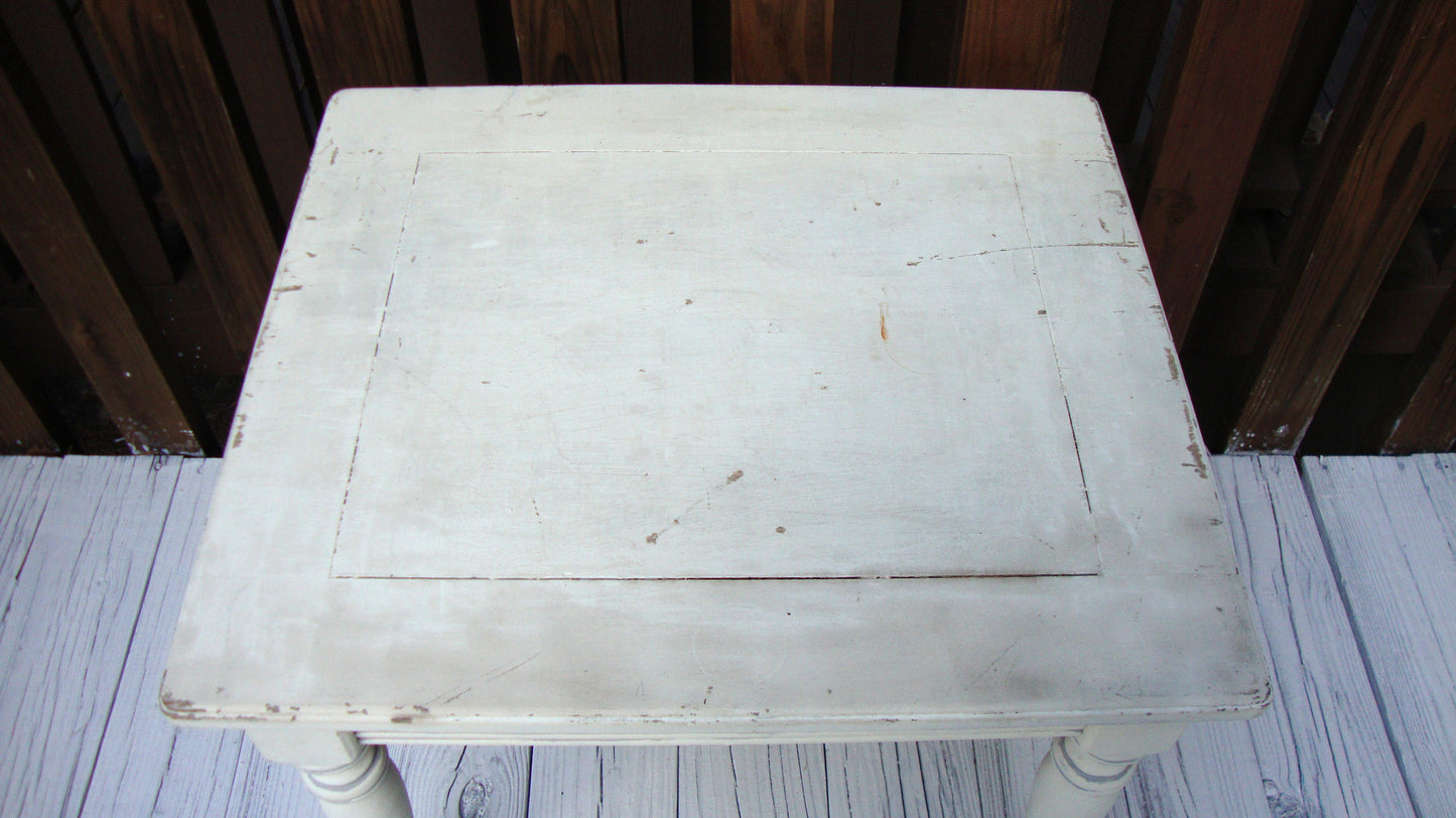 Vintage French Country Farmhouse Distressed Wood Table White