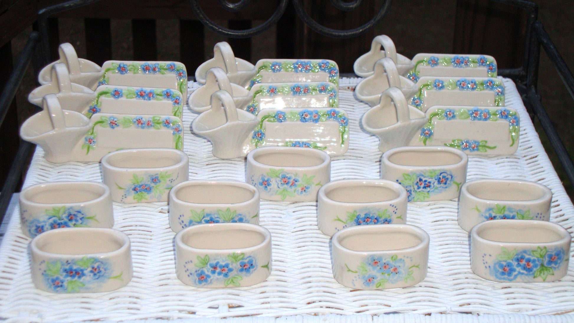 Vintage Hand painted Blue Cream Ceramic Napkin Rings & Place Holders Abby Essie