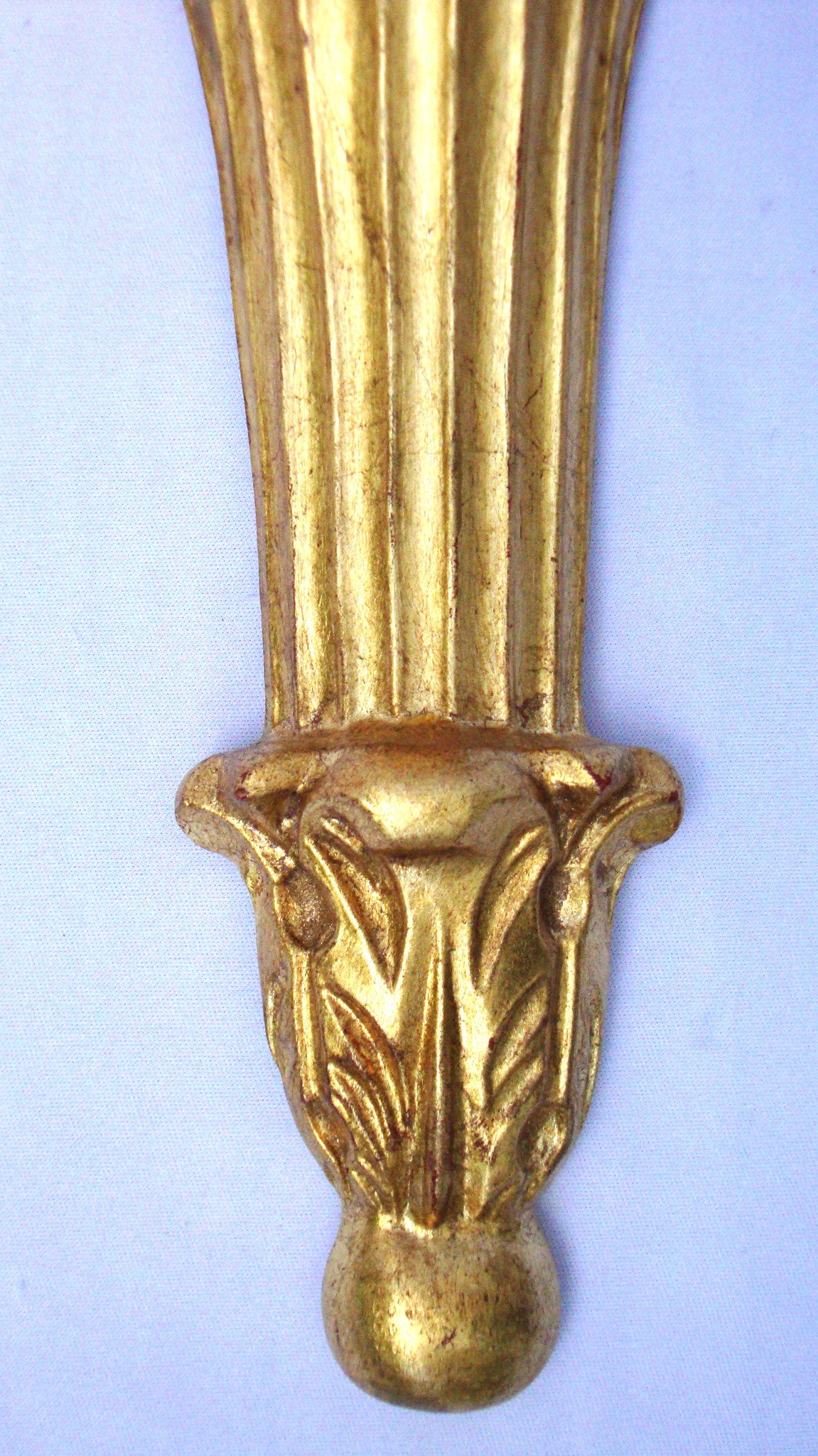 Italian Neoclassical Gilt Gold Sconce Shelves
