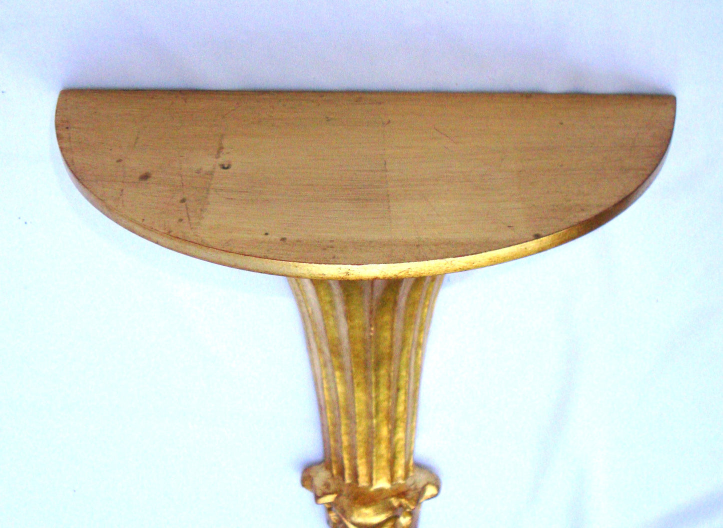Italian Neoclassical Gilt Gold Sconce Shelves