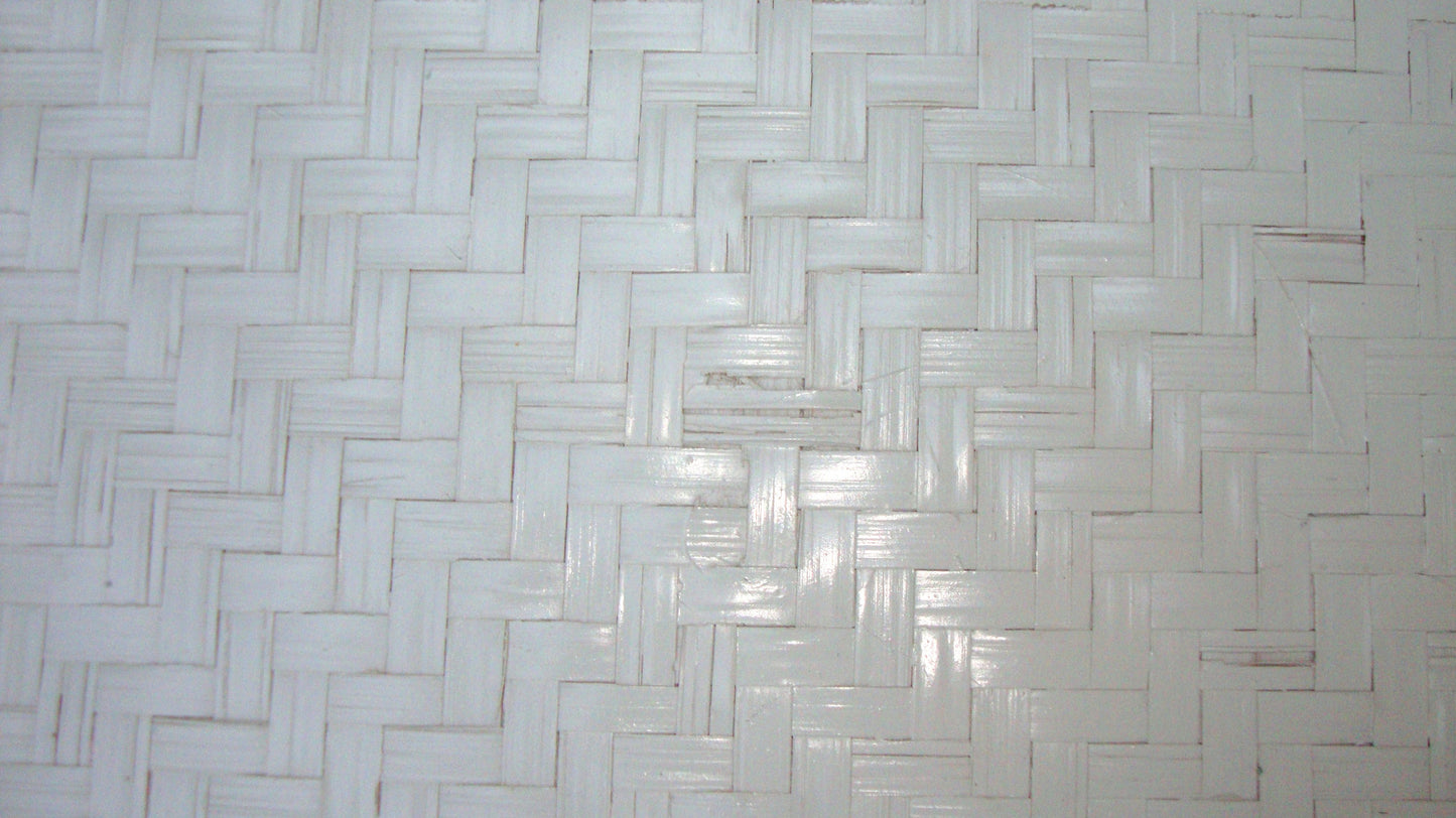 [SOLD] Hollywood Regency White Bamboo Rattan Trays