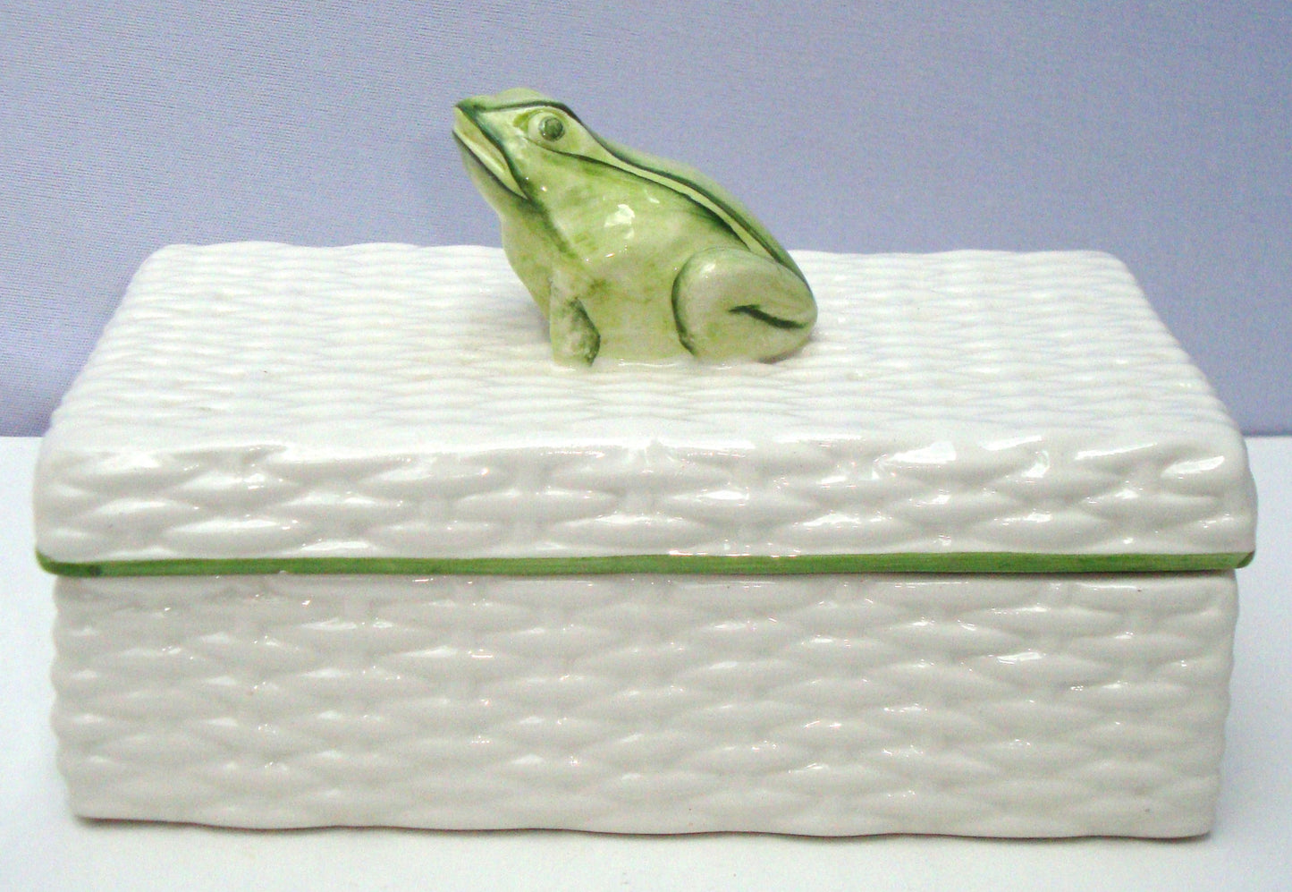 [SOLD] Italian Porcelain Ceramic Wicker Frog Box