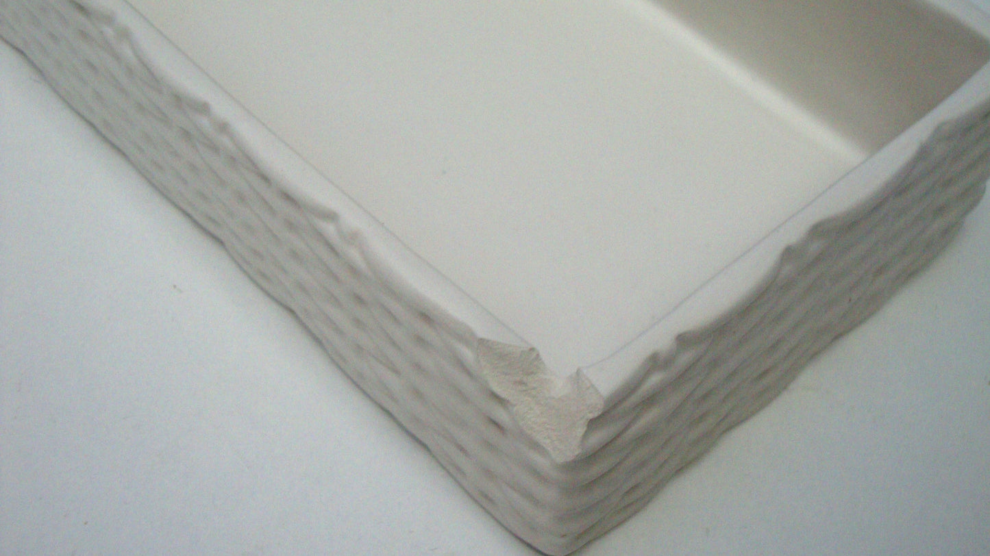[SOLD] Italian Porcelain Ceramic Wicker Frog Box