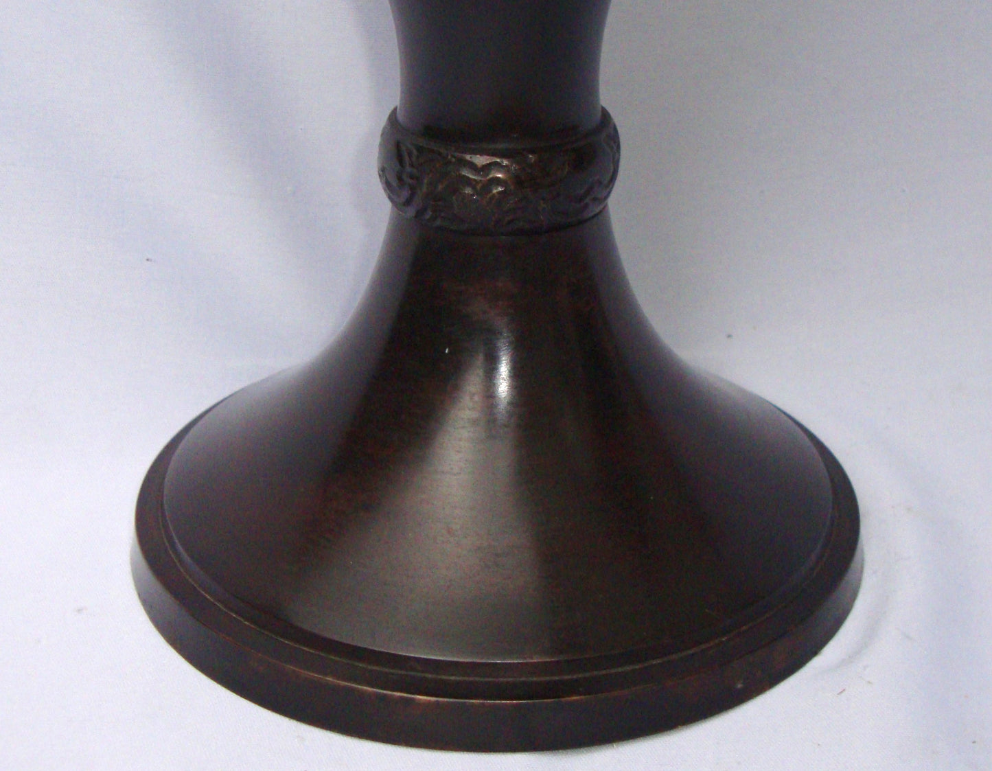 [Sold] Neoclassical Deco Bronze Vase Urn