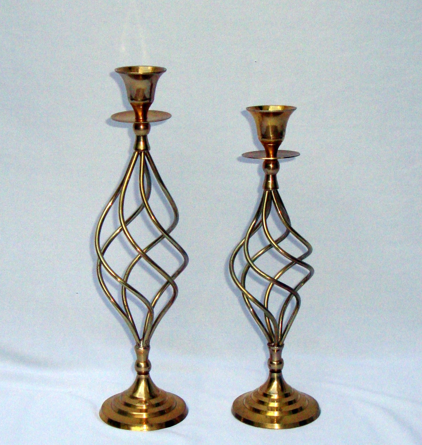 [sold] Brass Swirl Hollywood Regency Deco Candlesticks