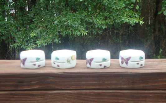 [VINTAGE] SET OF 4 LADYBUG & BUTTERFLY DESIGN CHINA NAPKIN RINGS Abby Essie