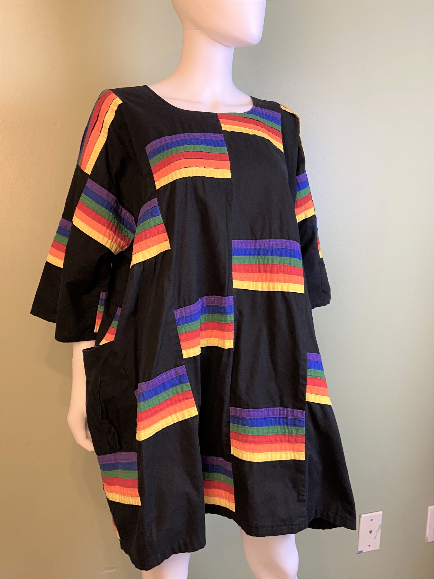 Vintage Exotic African Rainbow Black Kaftan Daishiki Abby Essie