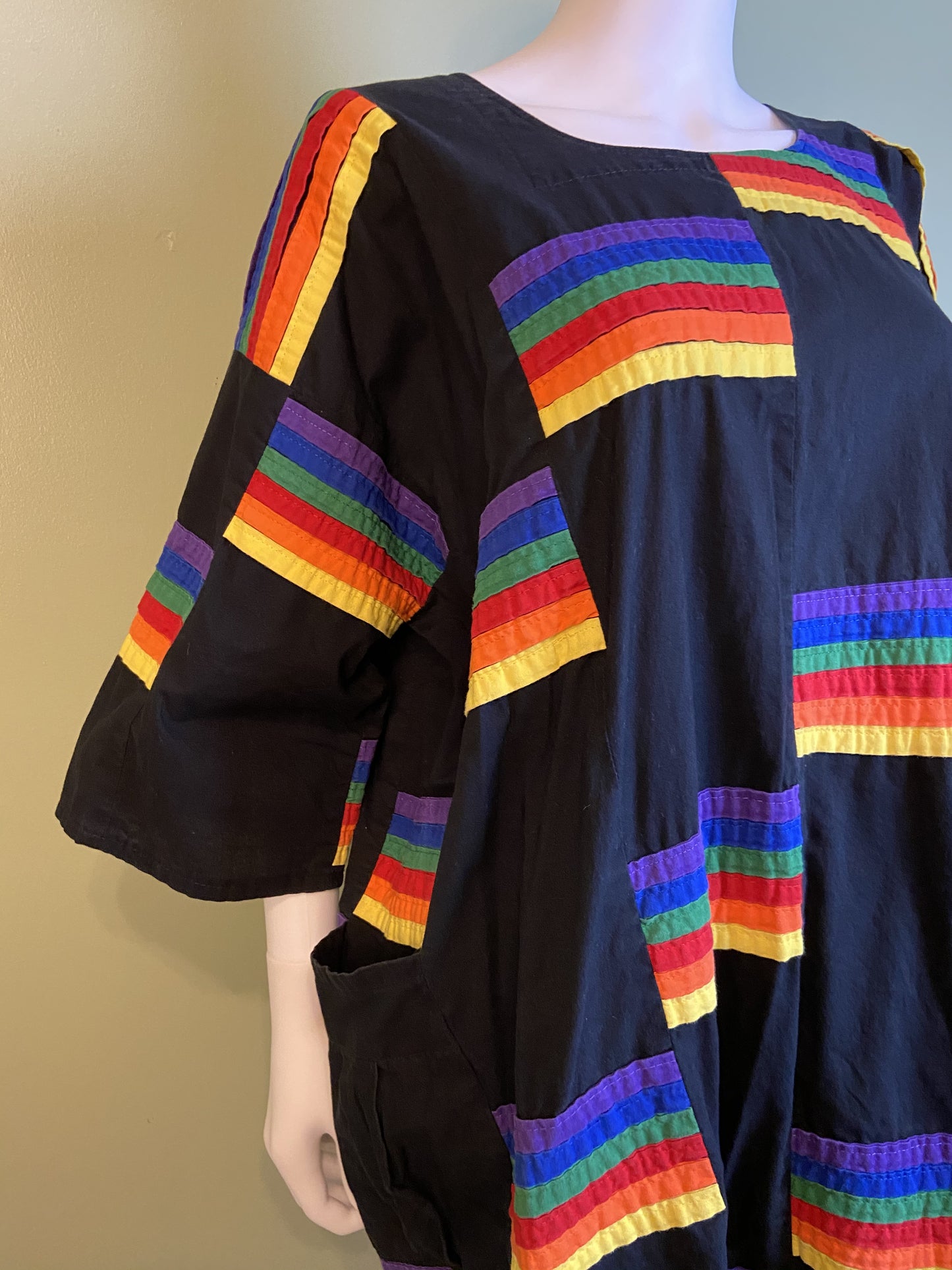 Vintage Exotic African Rainbow Black Kaftan Daishiki Abby Essie